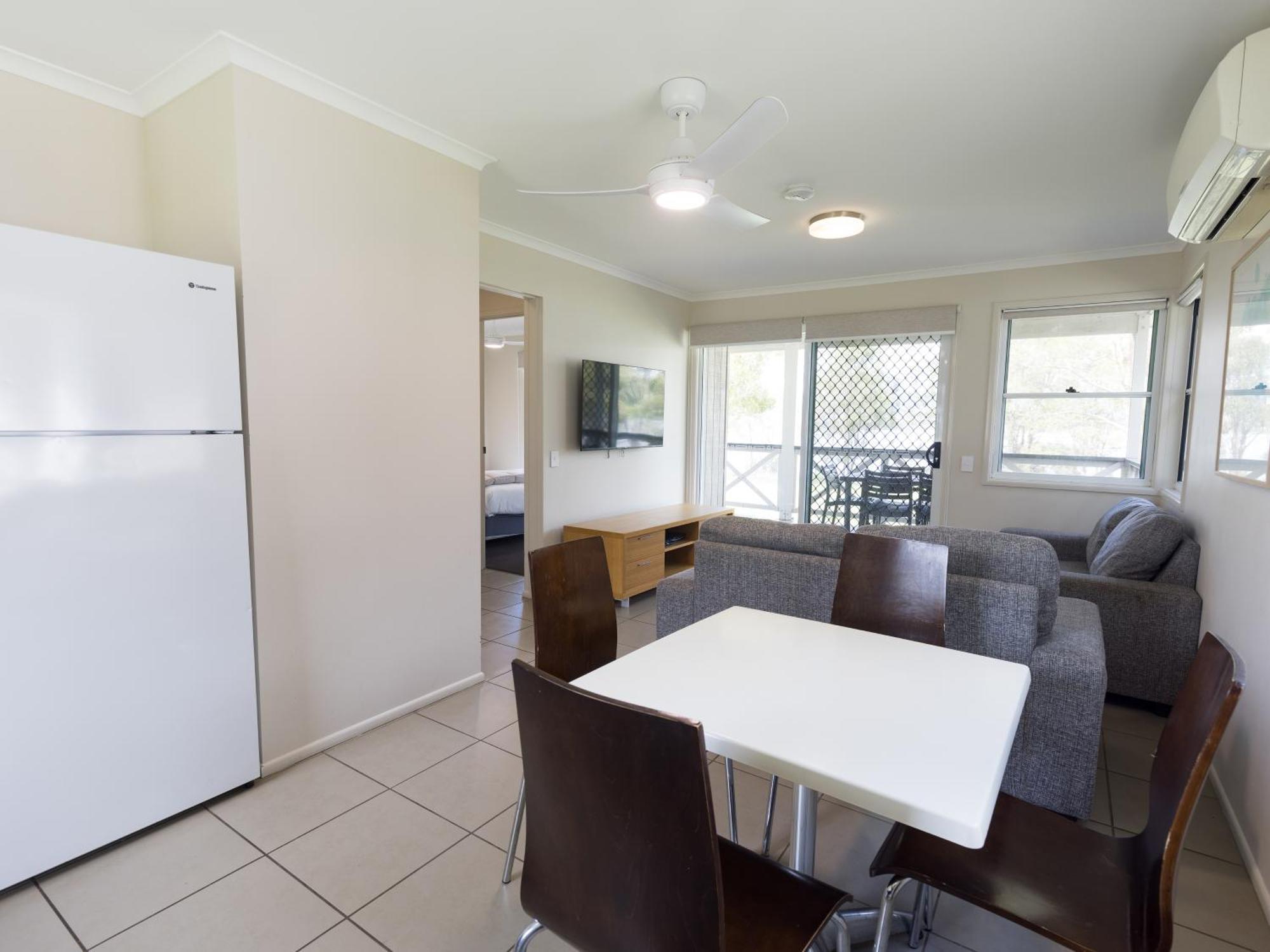 Nrma Lake Somerset Holiday Park Kilcoy Номер фото